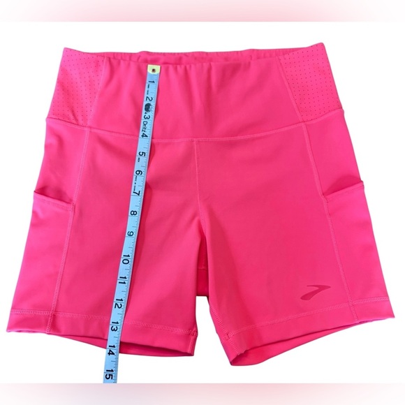 NEW, Brooks, Women's Spark 5" Short Tights, Large, Pink 🏃‍♀️‍➡️ - Picture 5 of 10